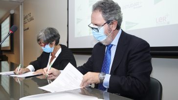 ECI - Assinatura Protocolo Plano de Leitura 17