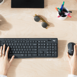 Logitech plástico embalagens