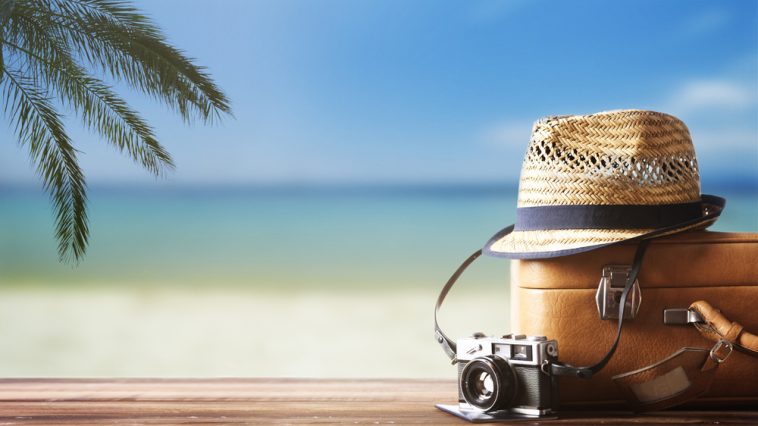 Observador Cetelem 2025 consumo viagens