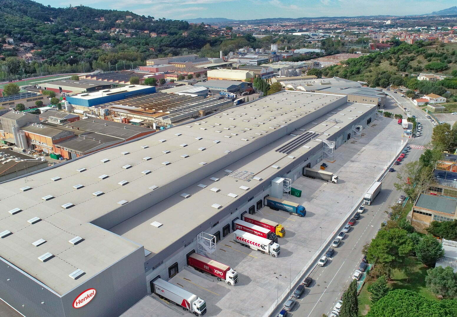 Henkel inaugura centro logístico automatizado para o sul da Europa na Península Ibérica