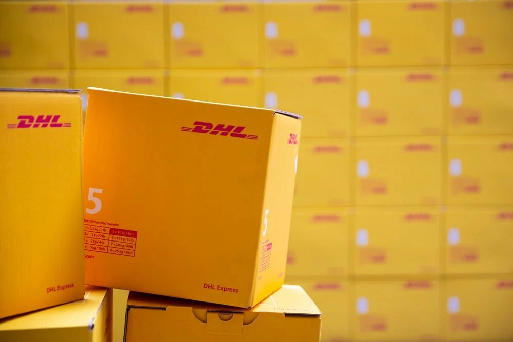 Grupo DHL investe 7 mil milhões de euros para reduzir as suas emissões de CO2