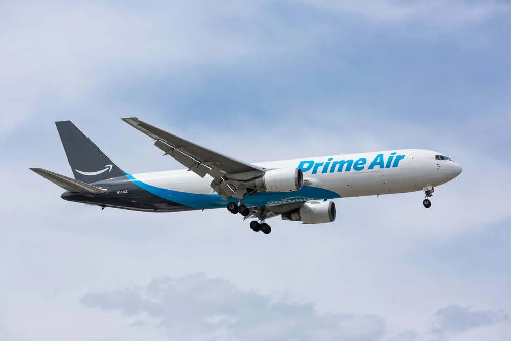 Amazon compra os seus próprios aviões e inicia voos na Europa