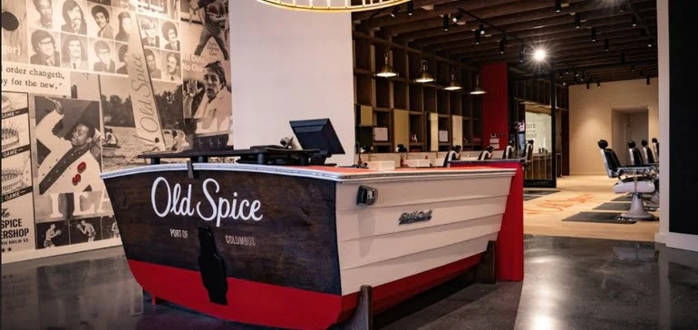 Procter & Gamble abre a primeira barbearia da marca Old Spice