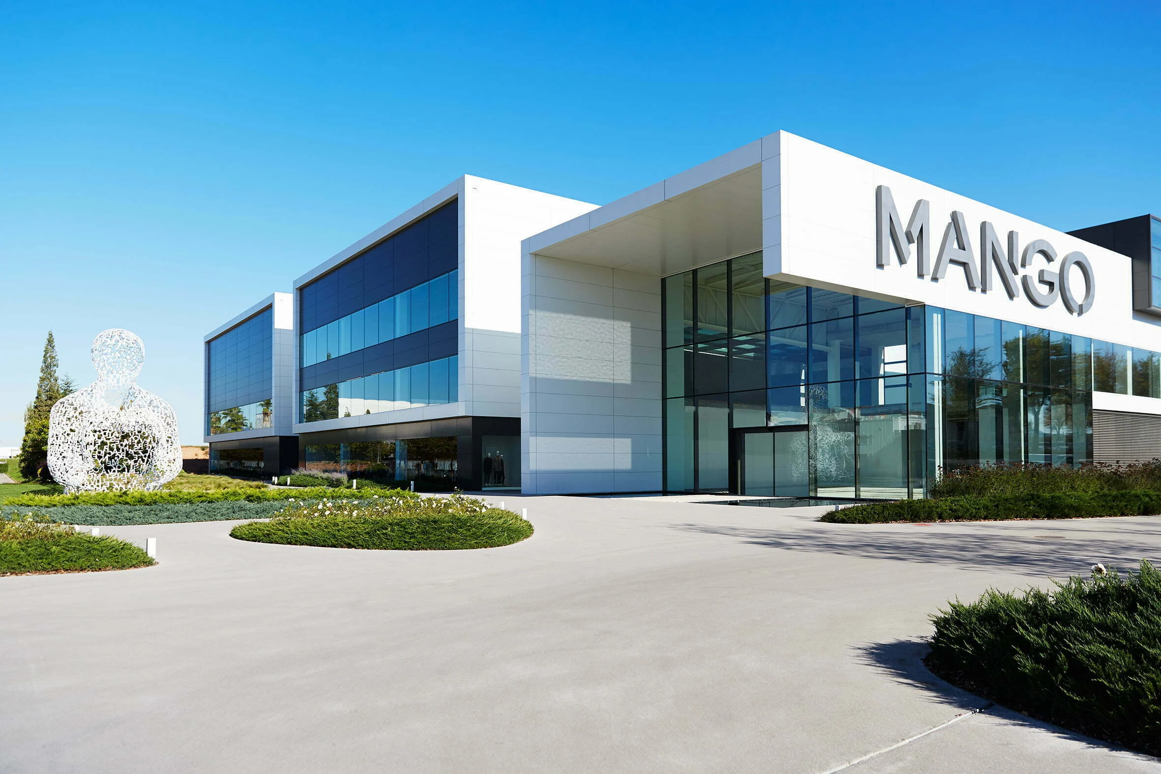 Mango conclui primeiro semestre com aumento de 20% em vendas