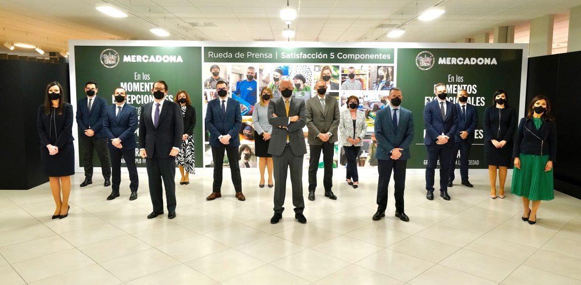 Juan Roig e membros do Comité de Direção da Mercadona após a realização da Conferência de Imprensa de 2020