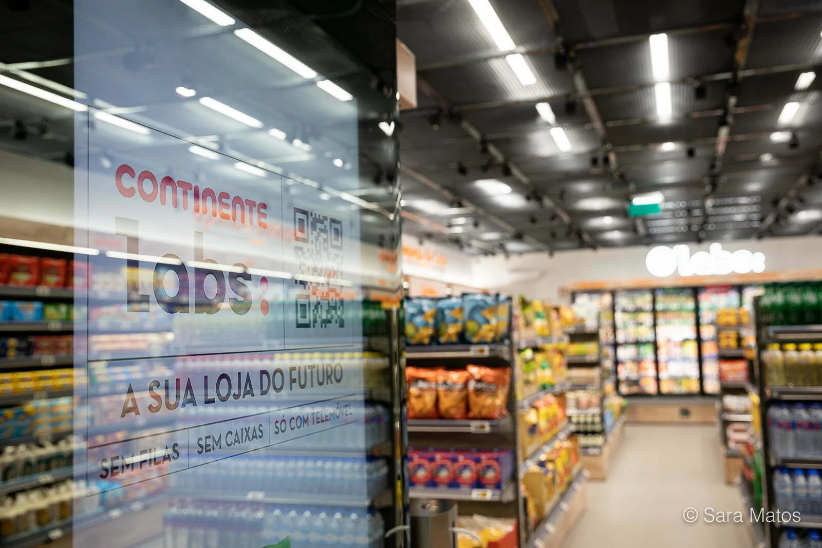 Bastam 5 segundos para comprar algo nesta nova loja Continente