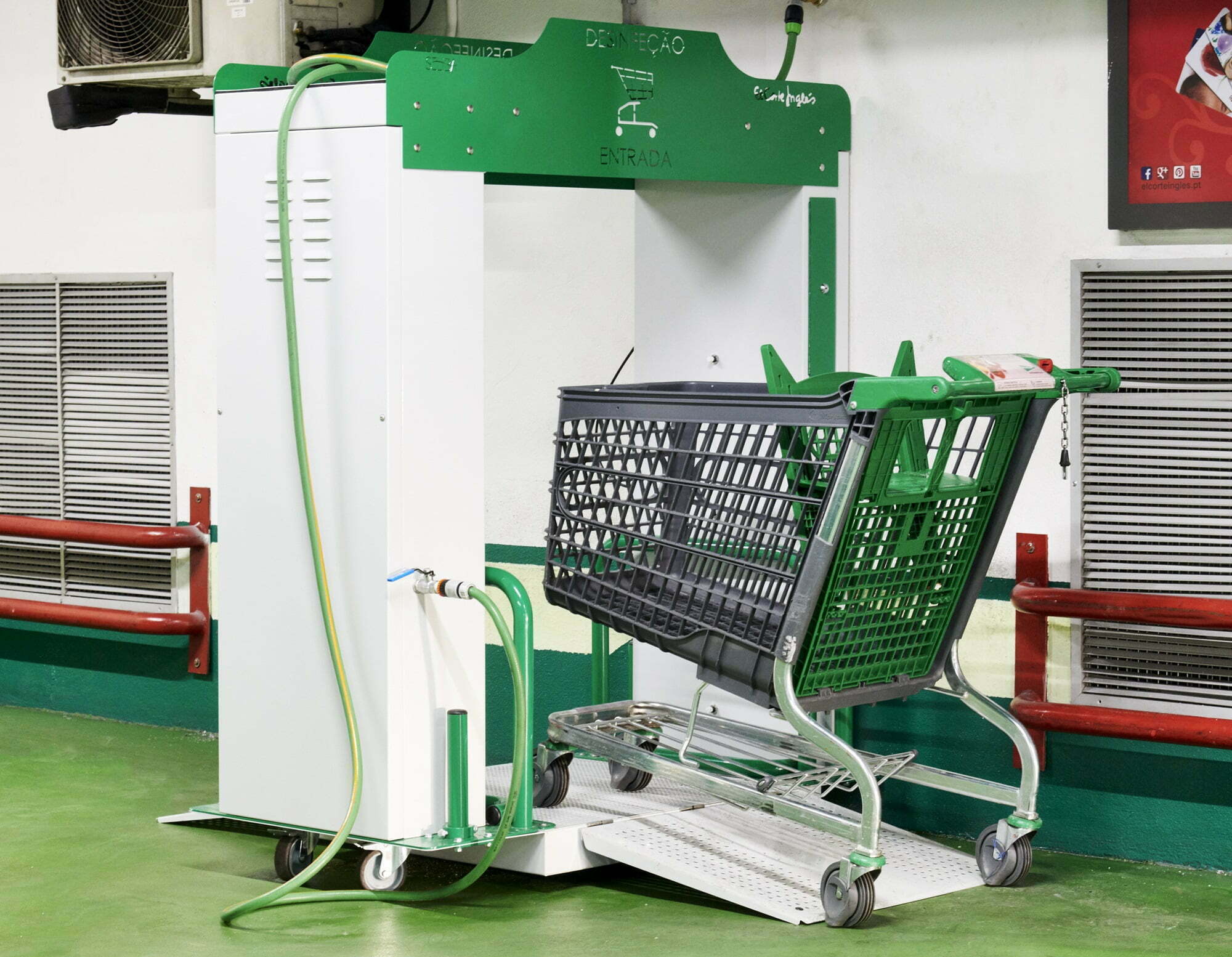 Máquina de Desinfecção