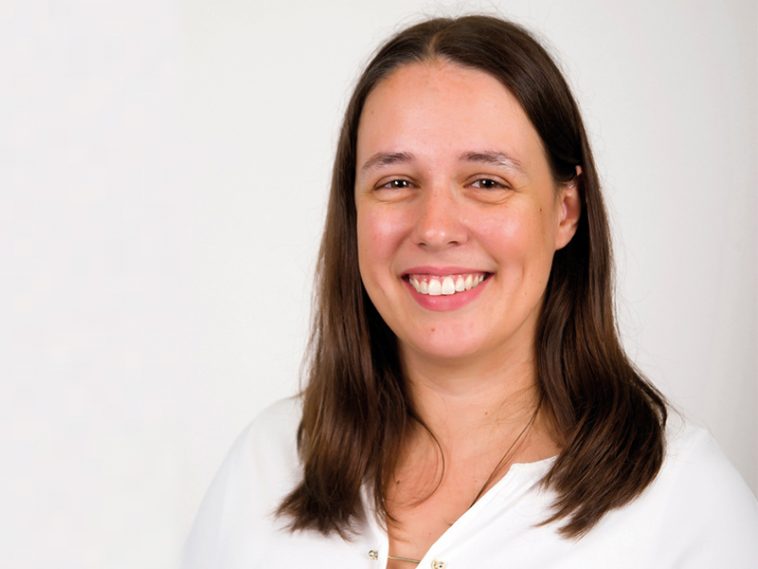 Vera Carvalho Cardina, advogada