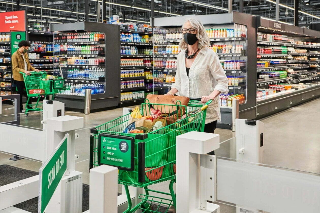 Amazon abre a sua primeira loja automatizada de grande dimensão