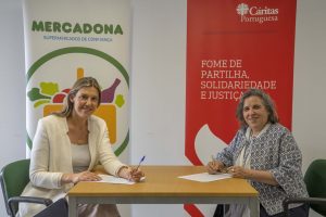 Assinatura do acordo de colaboração entre a Mercadona e a Cáritas