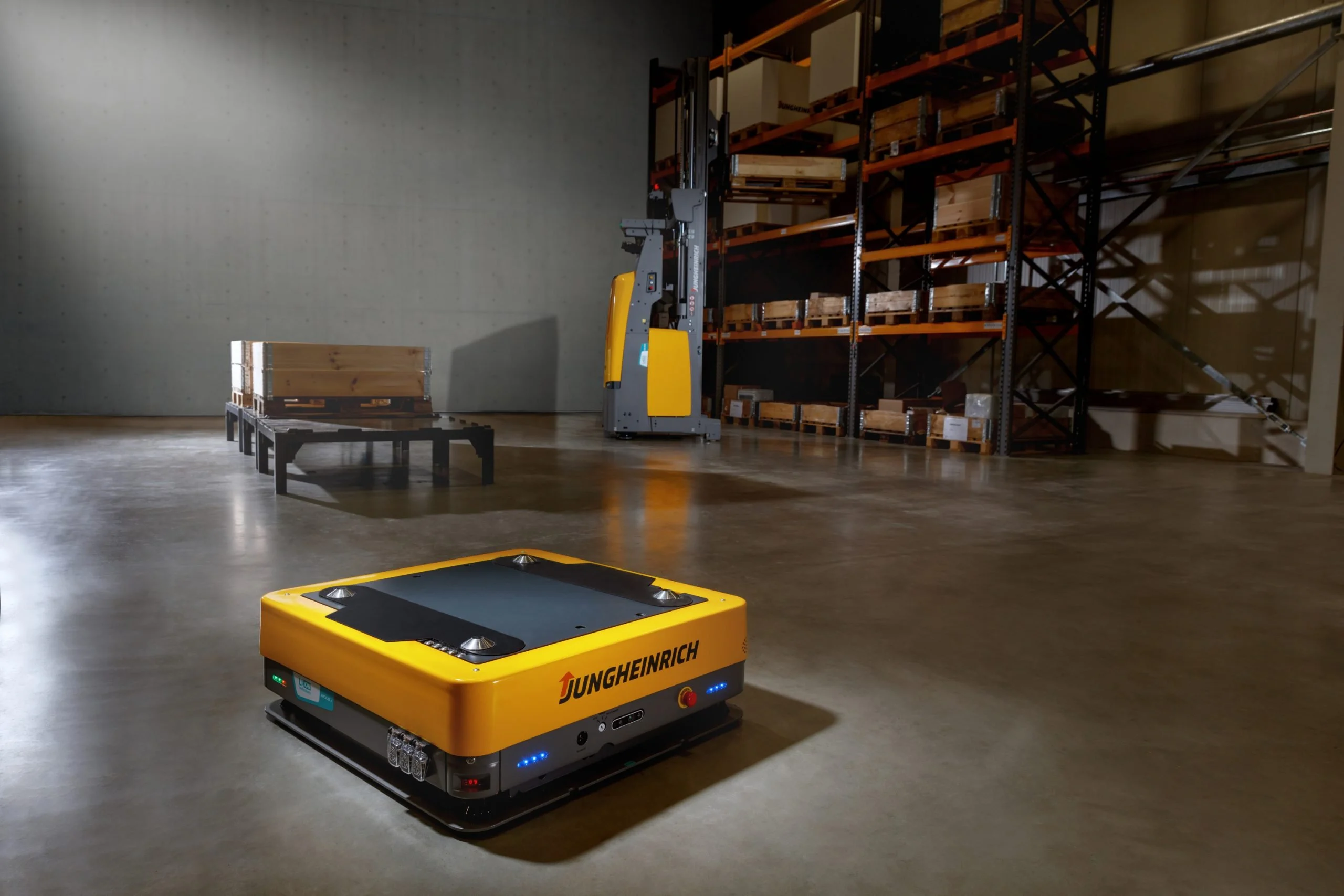 Jungheinrich expande portfólio com robots móveis autónomos