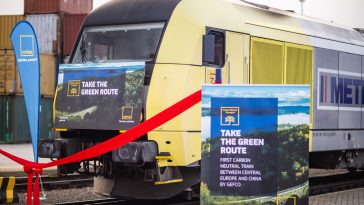 Gefco comboio neutro em carbono-15