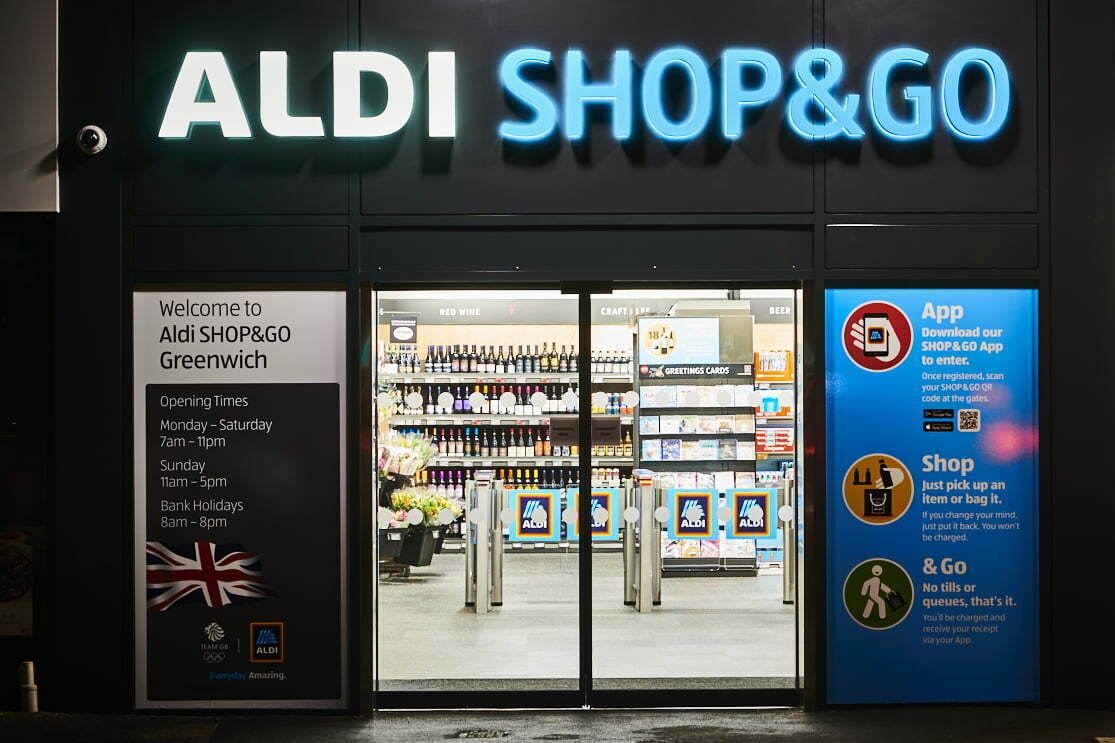 Aldi abre uma loja sem caixas de pagamento em Londres