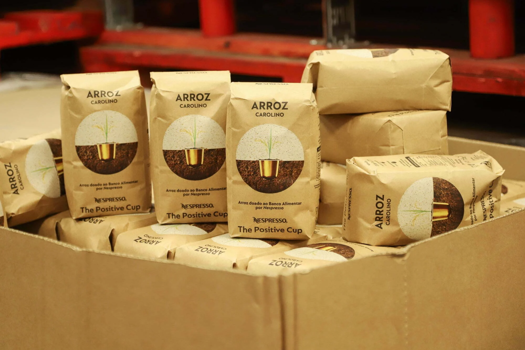 Arroz doado pela Nespresso ao Banco Alimentar tem nova embalagem 100% reciclável