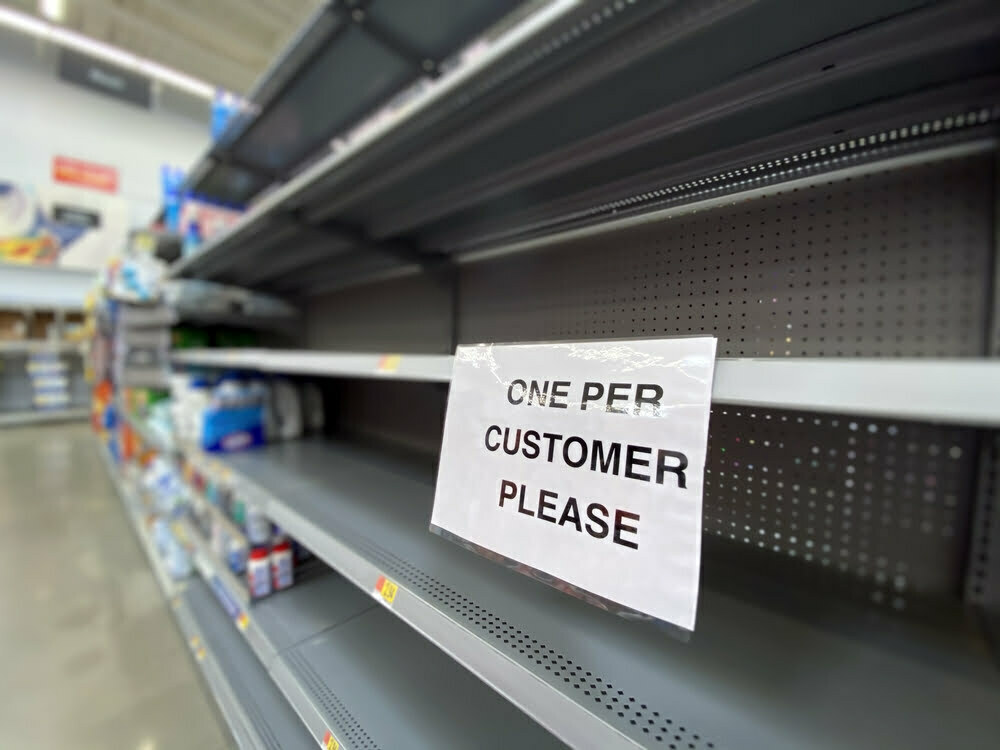 Espanha limita a quantidade de produtos comprados