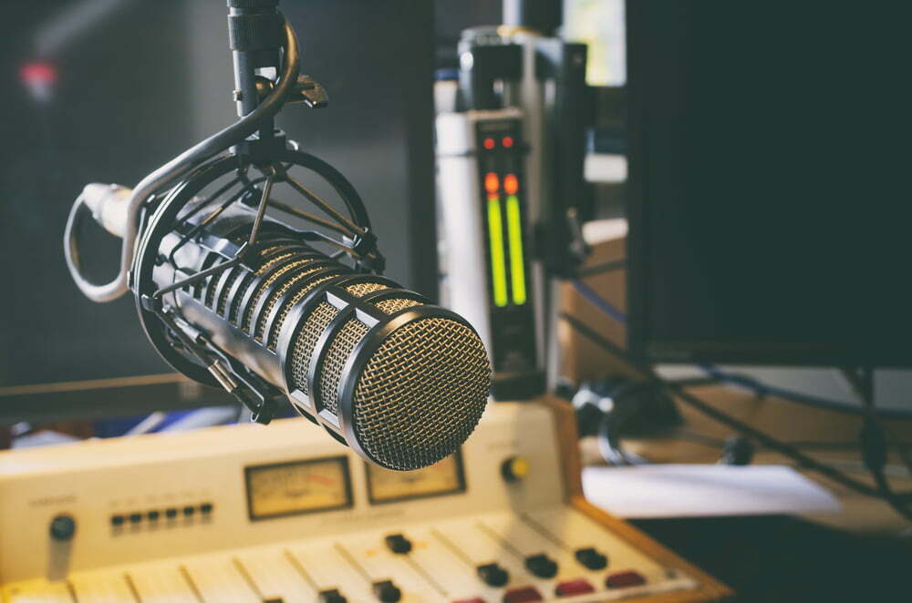 Portugueses estão a ouvir mais rádio e durante mais tempo