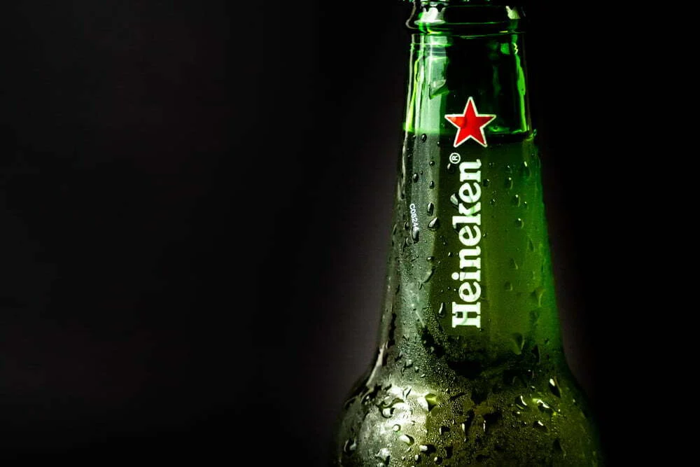 Lucro da Heineken desce apesar do aumento dos preços