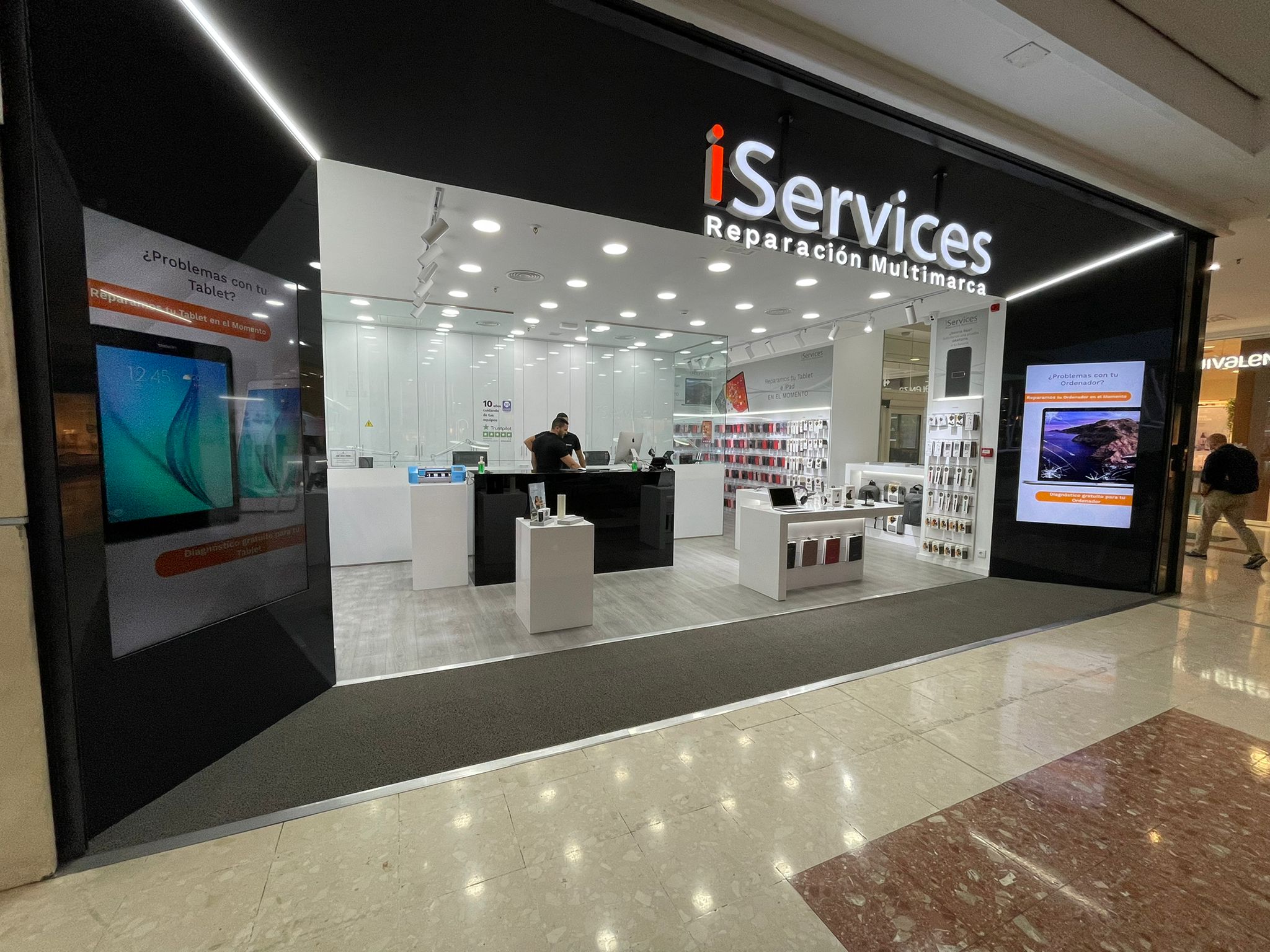 iServices abre a primeira loja nas Ilhas Canárias