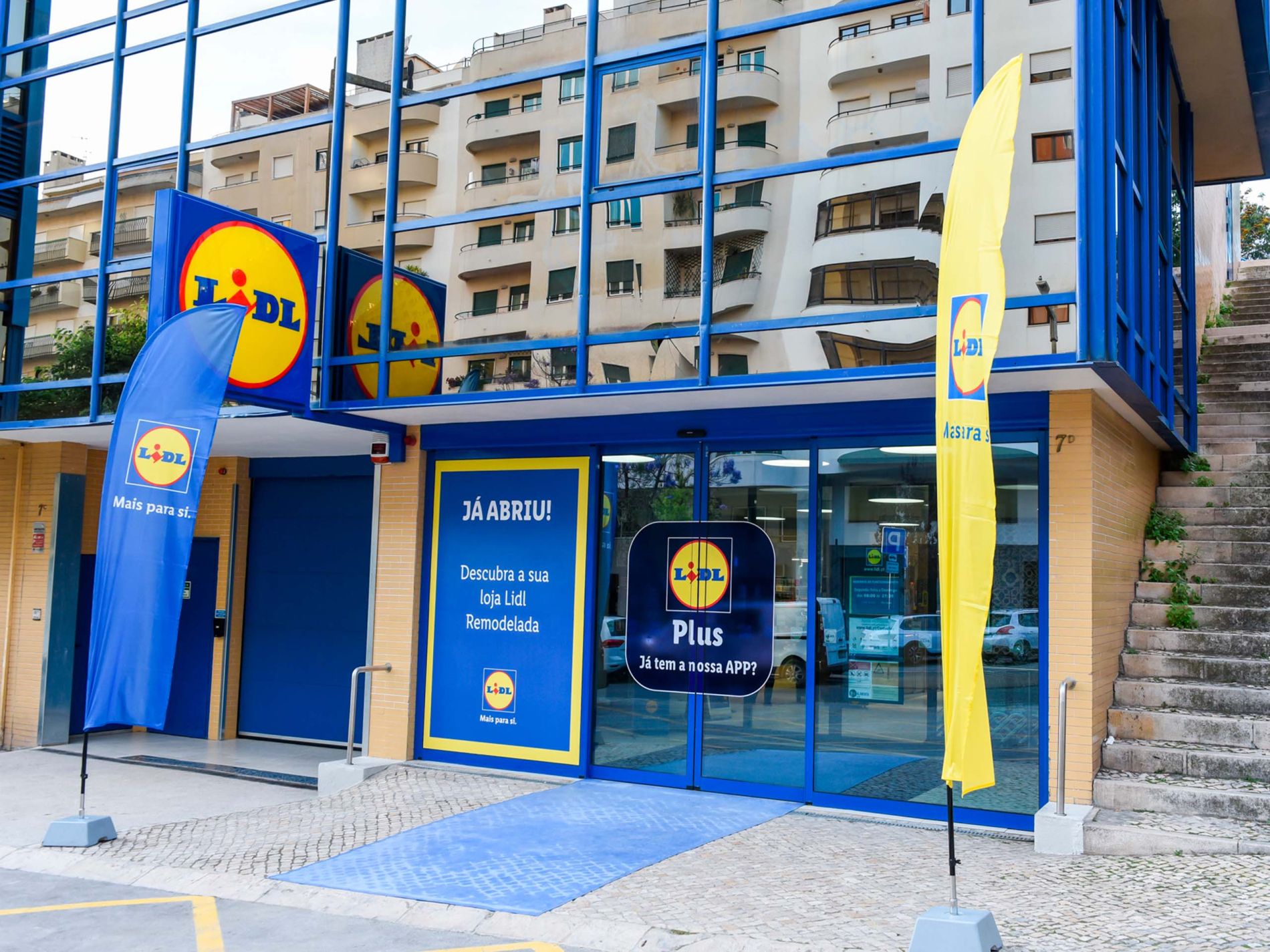 Lidl reabre loja da Penha de França maior e renovada