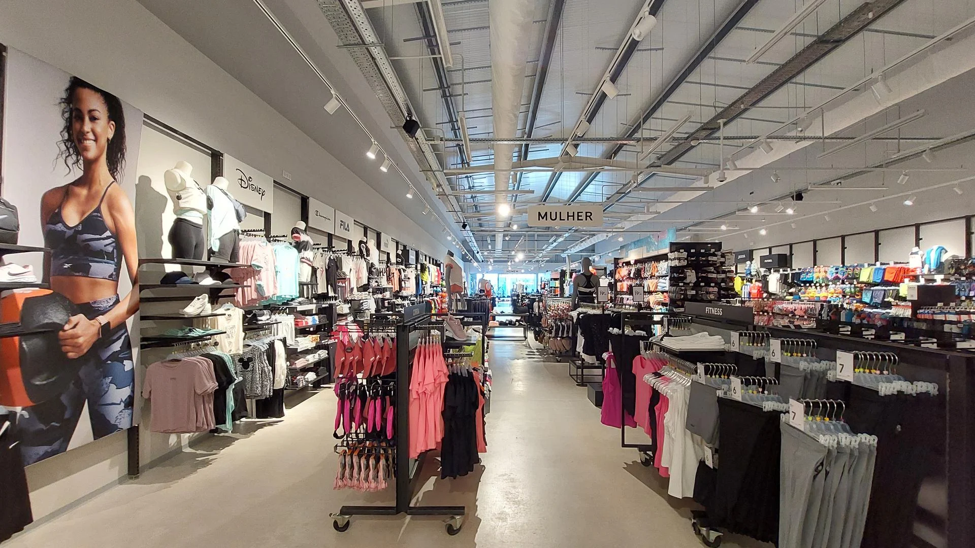 Sport Zone reforça presença no Algarve com abertura de loja em Alcantarilha