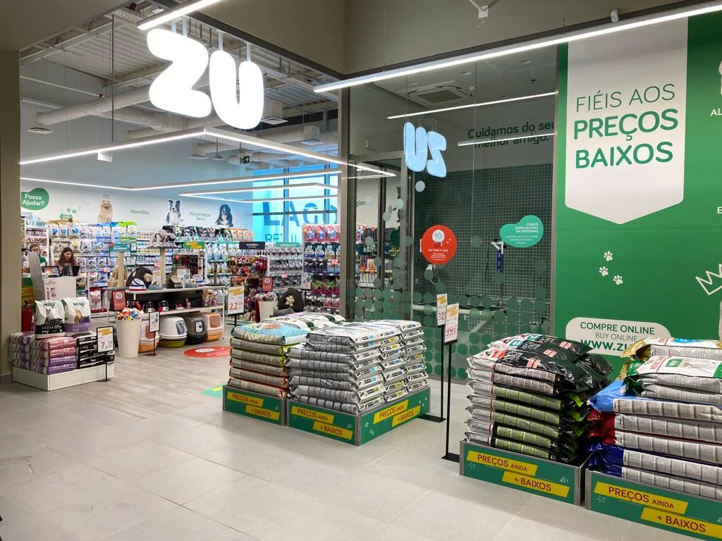 ZU