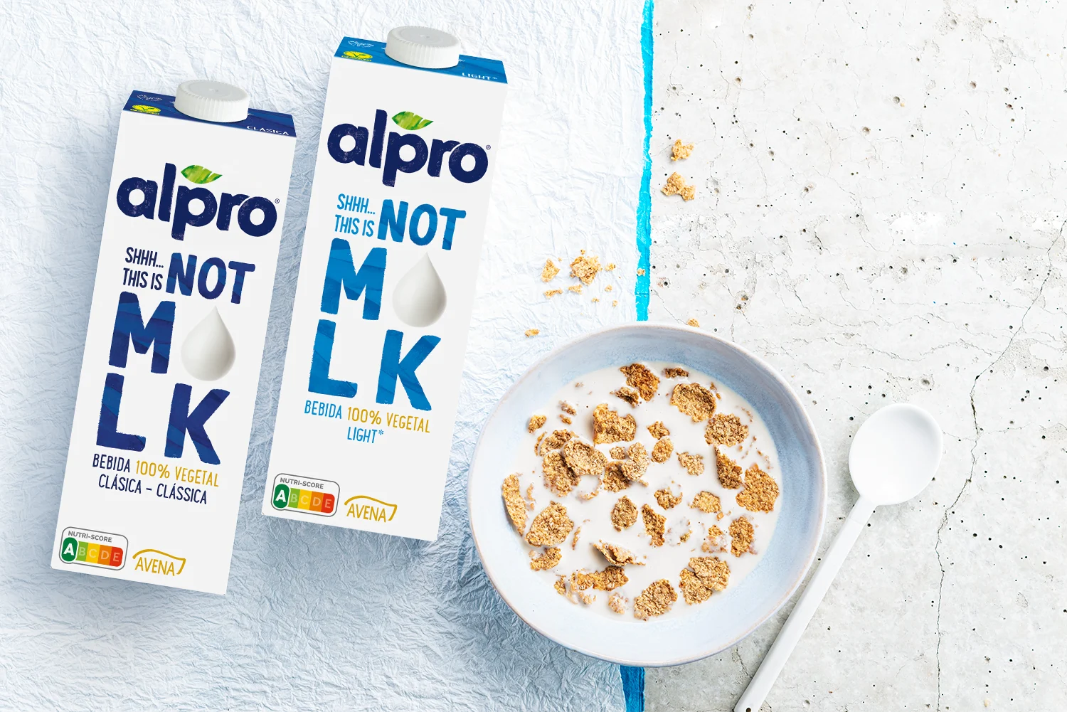 Alpro lança bebida vegetal com sabor a leite