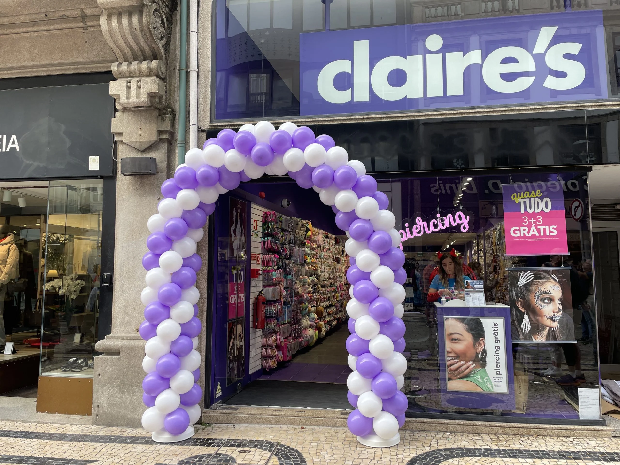 Claire’s, em processo de falência, vende operação na América do Norte