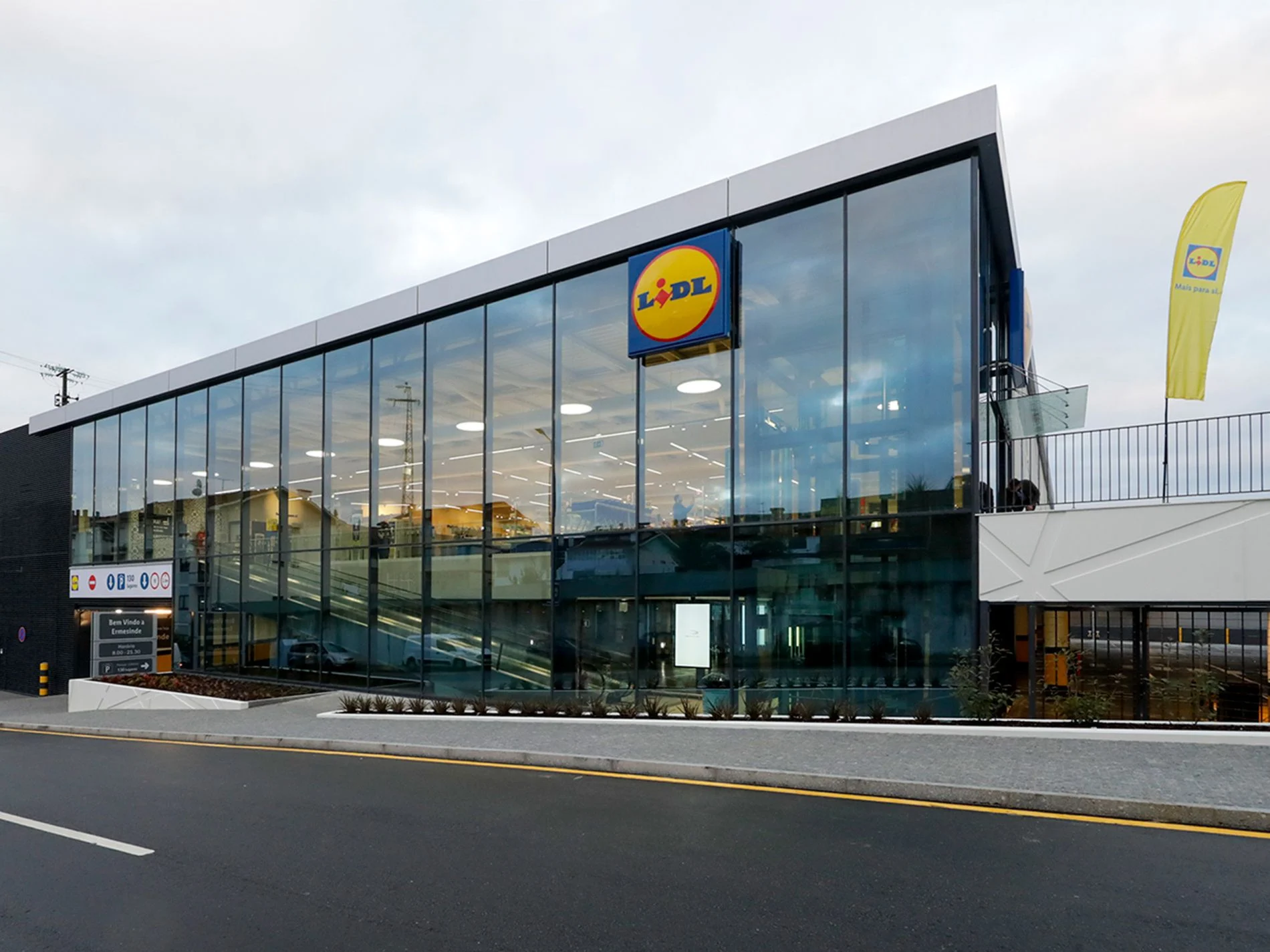 Lidl investe 17 milhões na modernização de mais 4 lojas