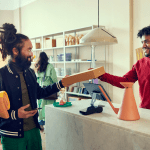 in-store-return-unified-commerce Adyen