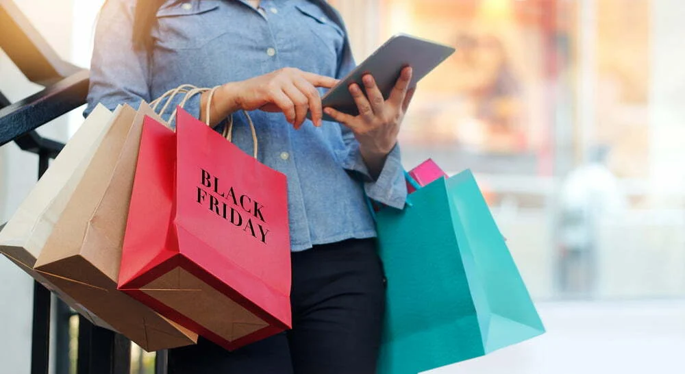 Vendas online da Black Friday sobem 8% a nível global e chegam aos 70,9 mil milhões de dólares