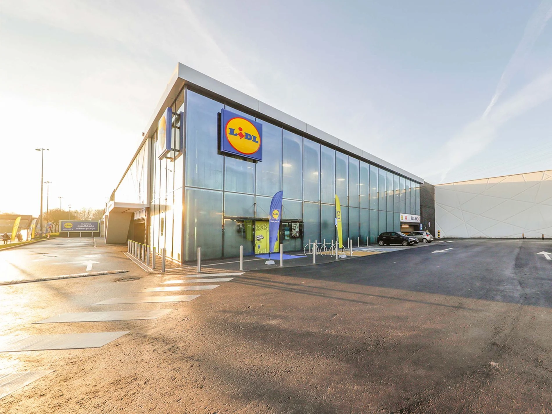 Lidl inaugura mais duas lojas a norte