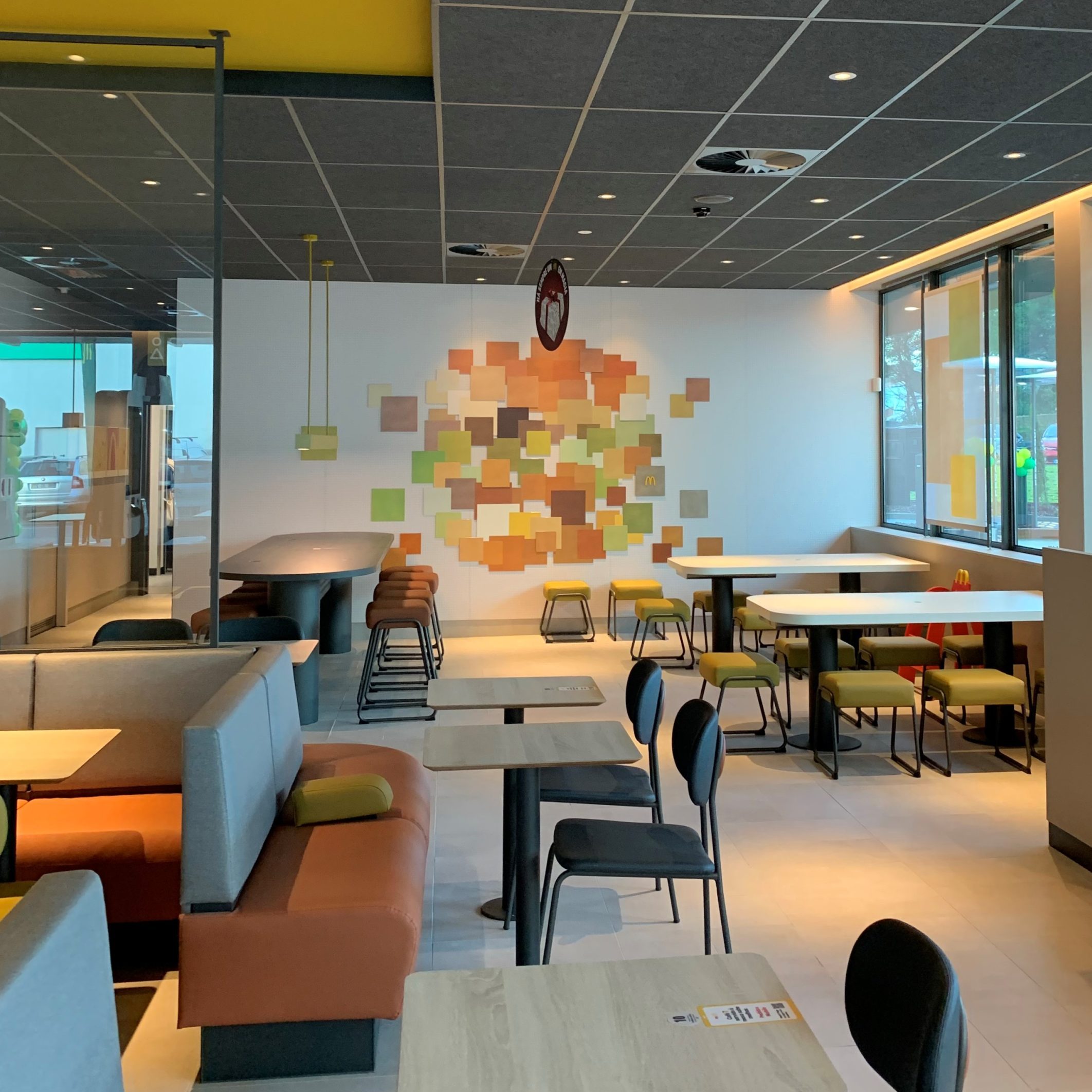 McDonald’s abre restaurante no Estoril