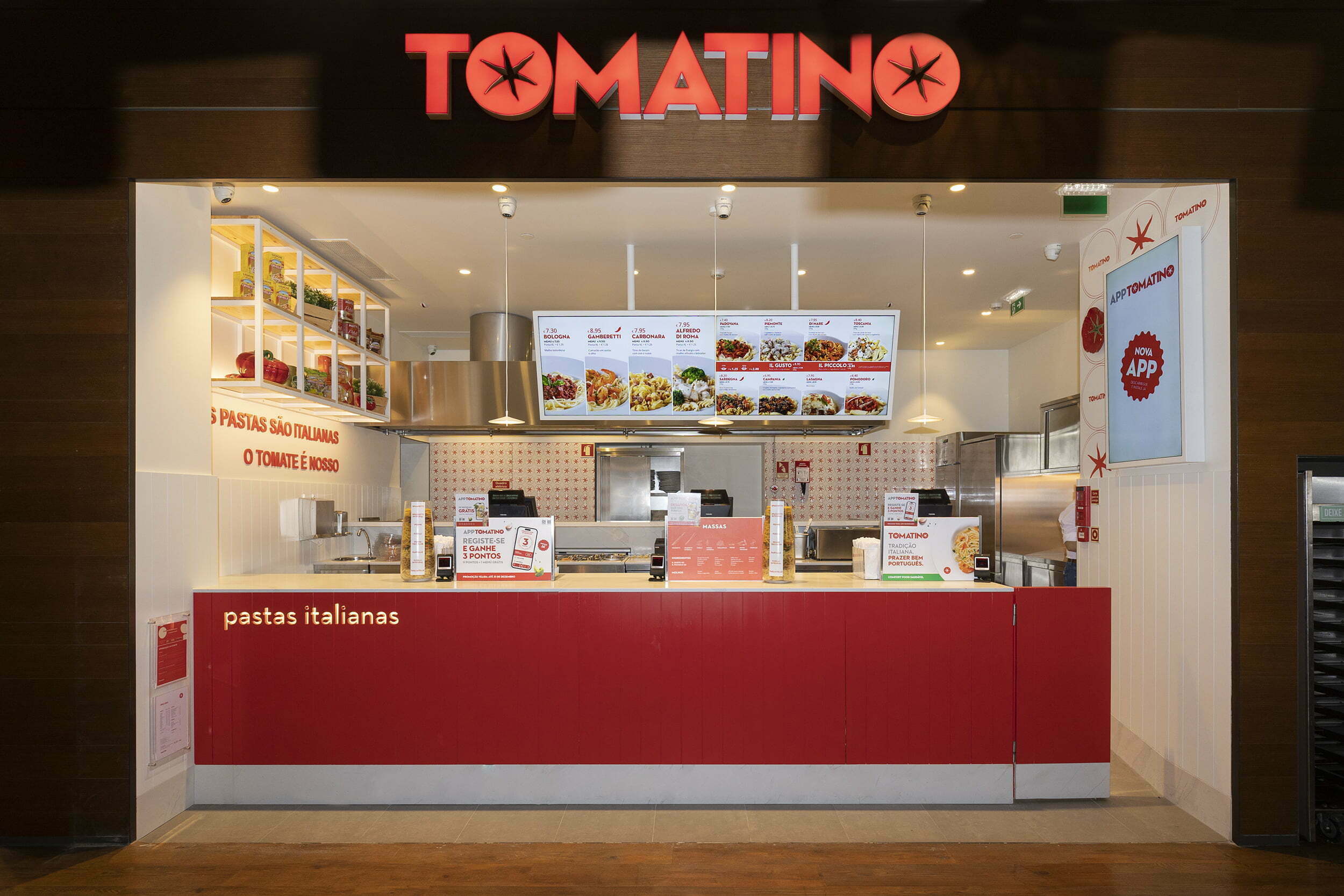 Tomatino inaugura primeiro restaurante em Lisboa