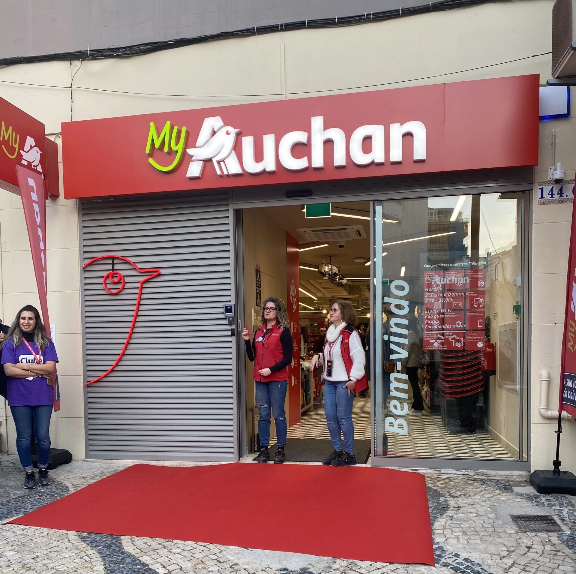 Loja de proximidade My Auchan chega a Cacilhas