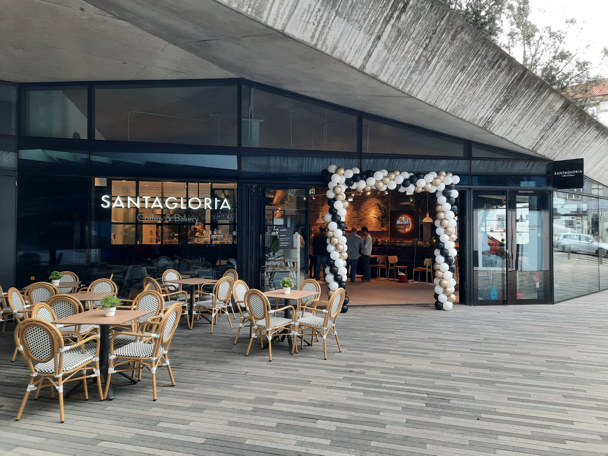 Santagloria abre a primeira loja em Portugal através da Areas