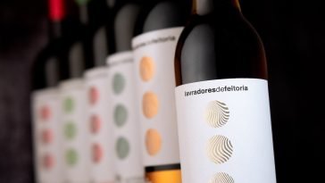 Lavradores de Feitoria