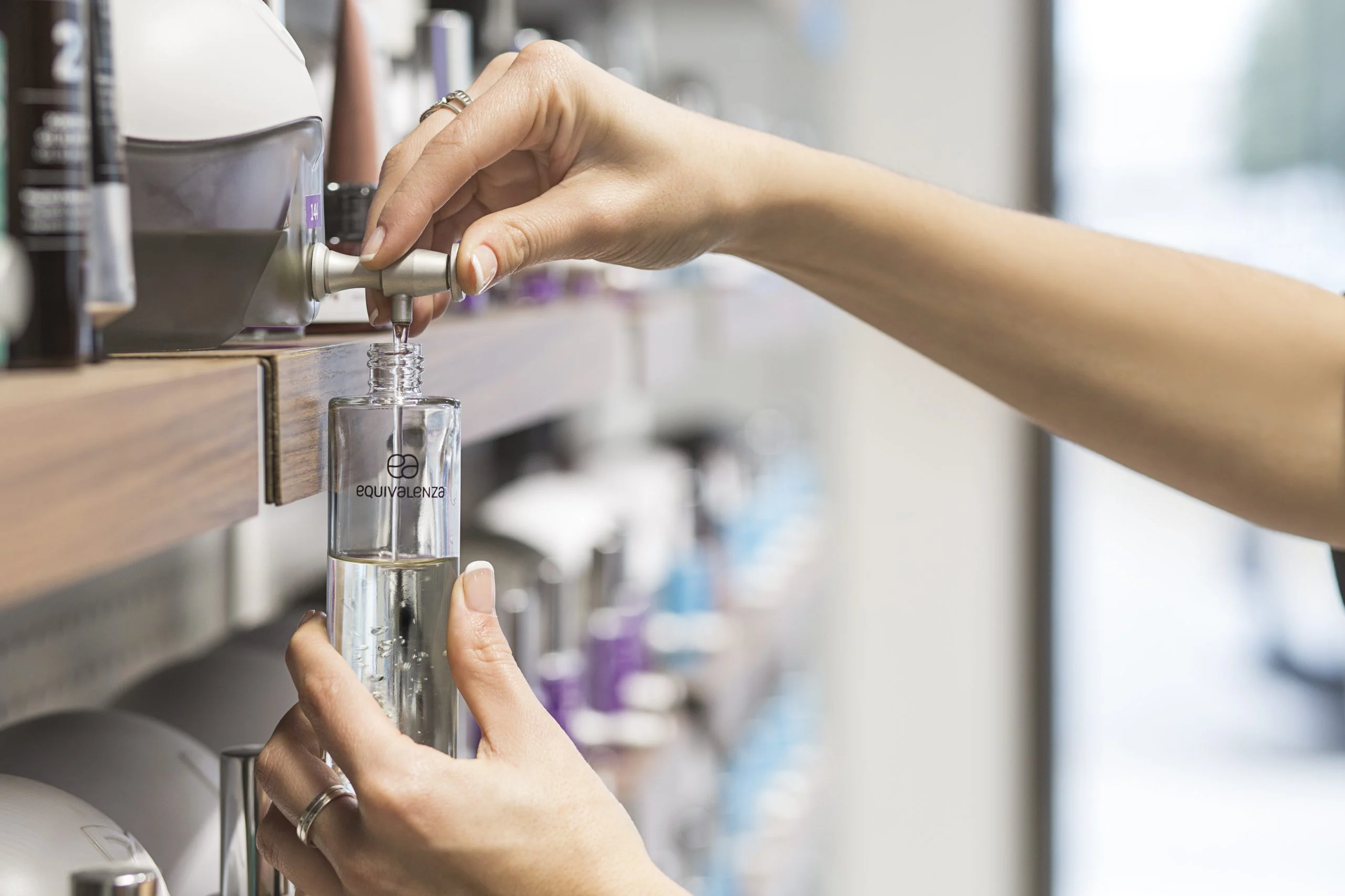 Refill da Equivalenza reduz o consumo de plástico até 91%