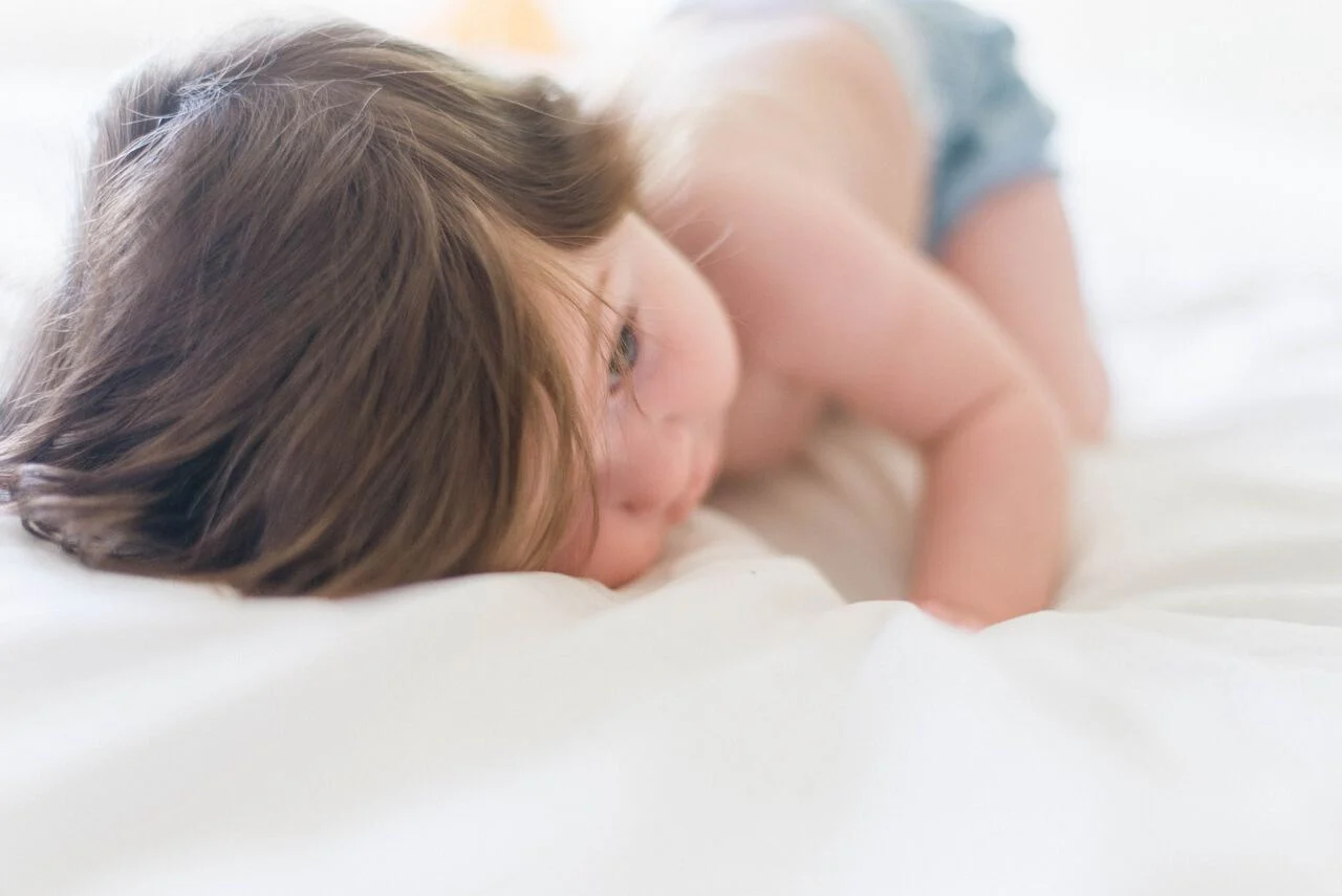 Como melhorar o sono do meu pequeno com melatonina