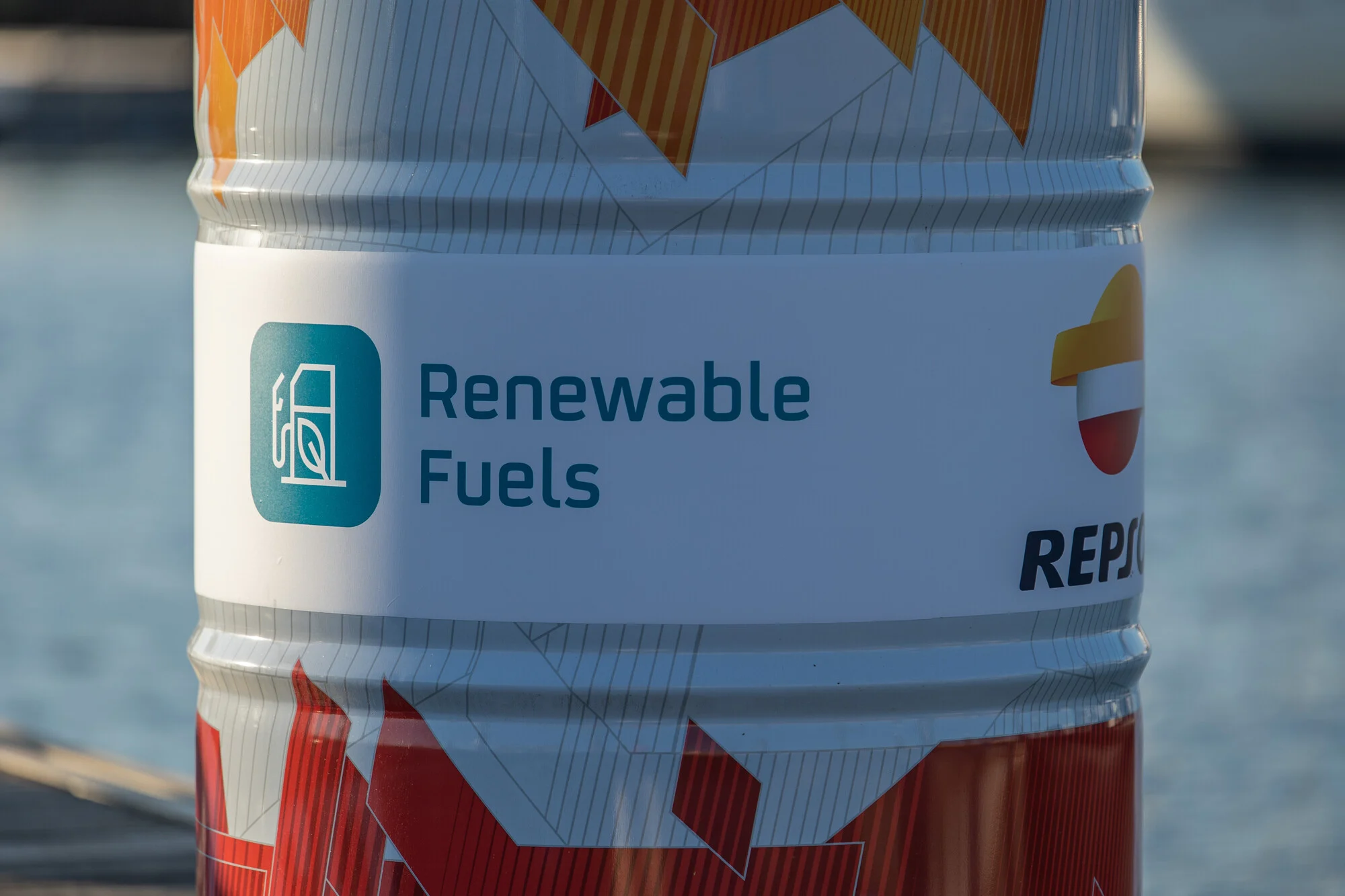 Repsol lança combustível 100% renovável em três estações de serviço em Portugal e Espanha