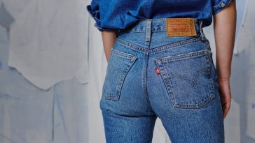 Levi's