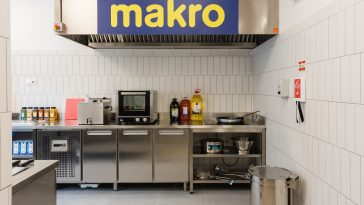 Makro