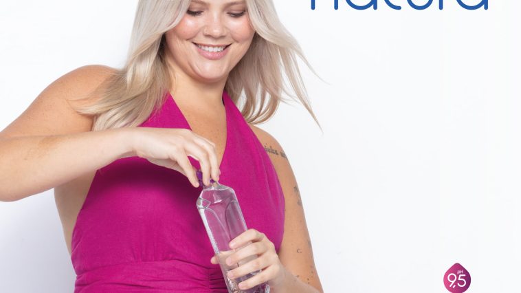 Garrafa agua Monchique de 5 litros  Water bottle design, Water packaging,  Bottle business