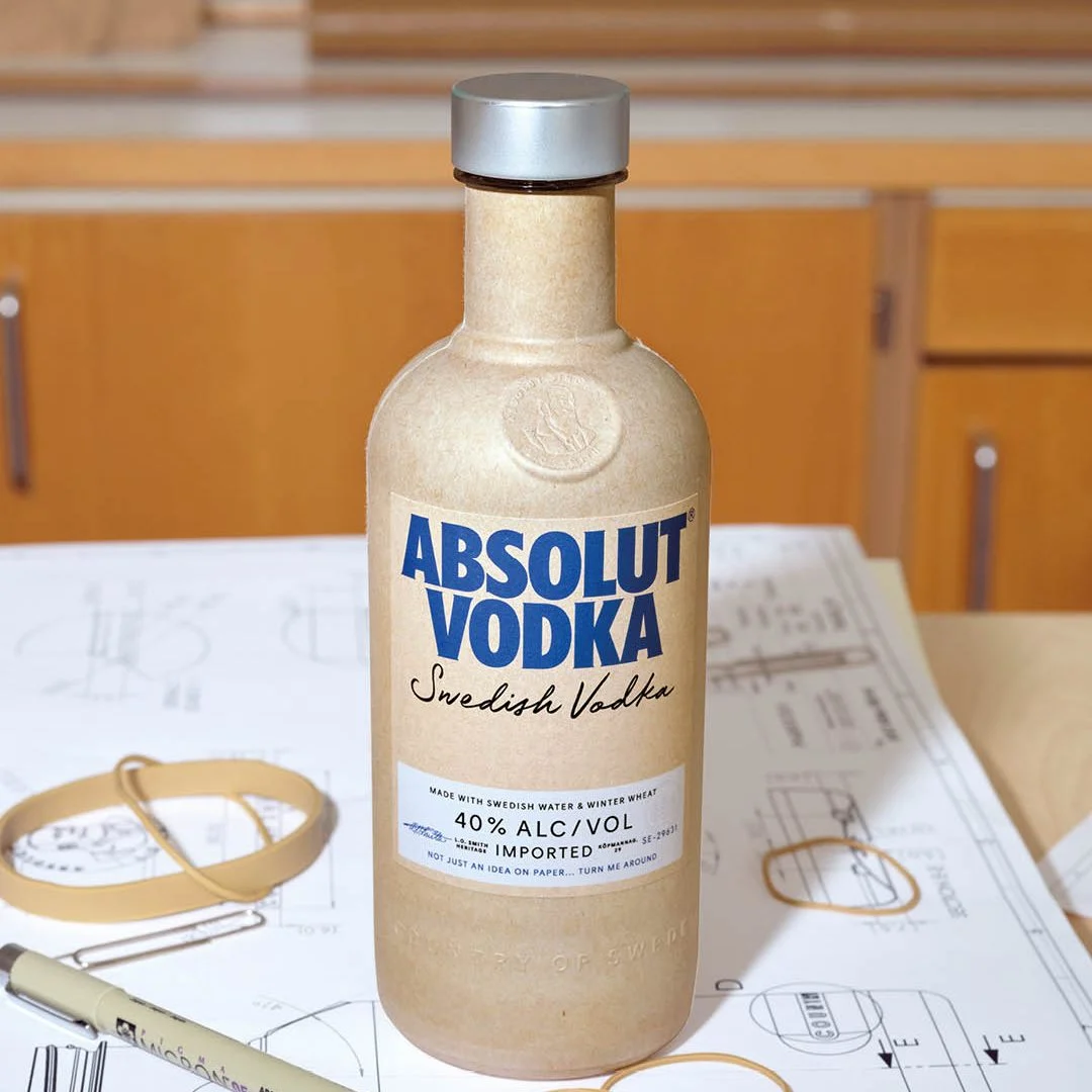 Absolut lança as primeiras garrafas de papel