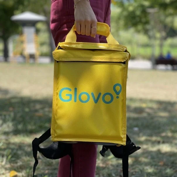Bruxelas aplica coimas de 329 milhões de euros à Delivery Hero e à Glovo