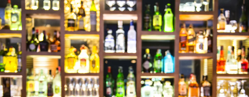 Bebidas alcoólicas premium crescem apesar da crise global, diz Euromonitor