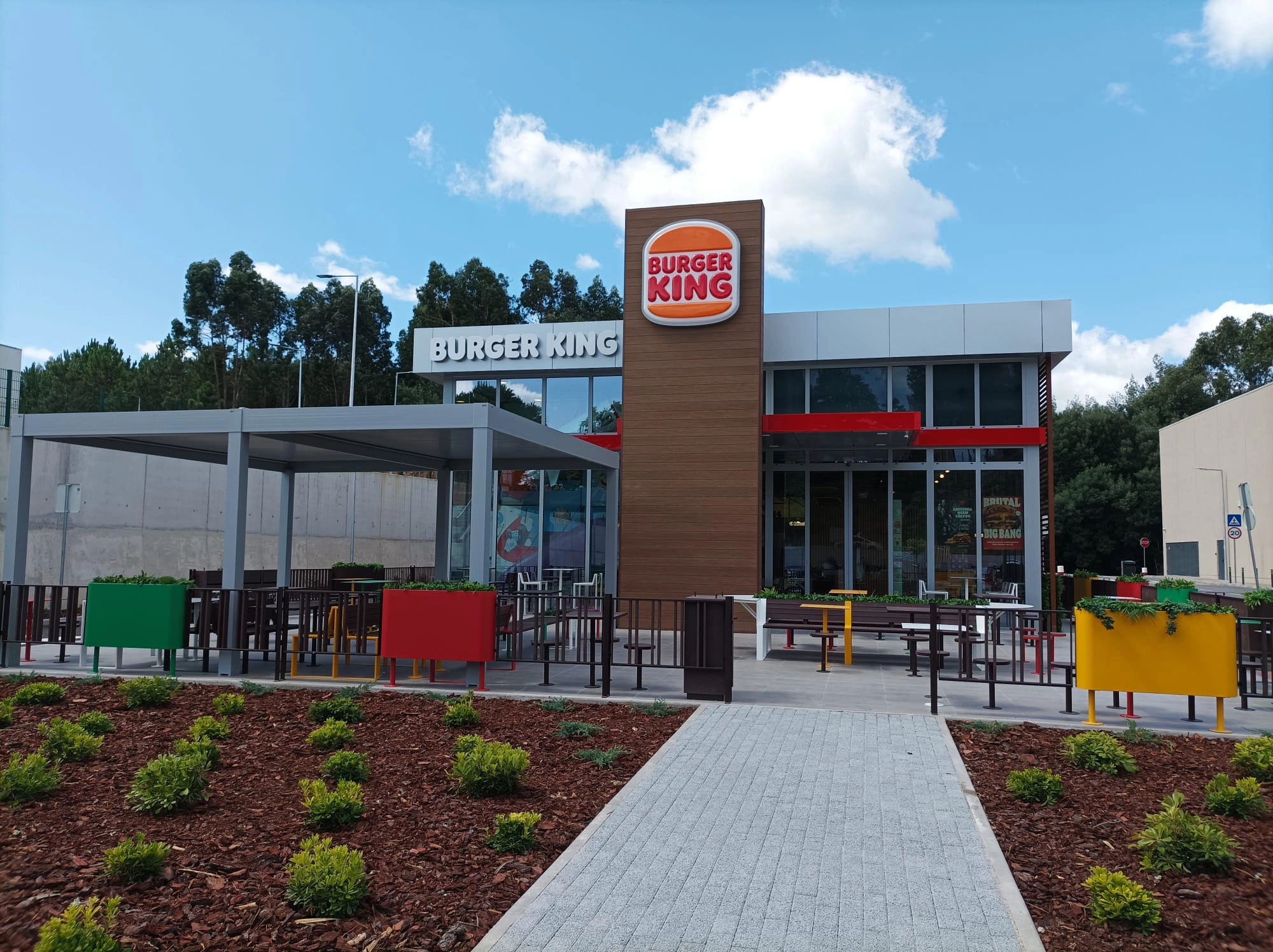 Burger King inaugura restaurante em Ponte de Lima