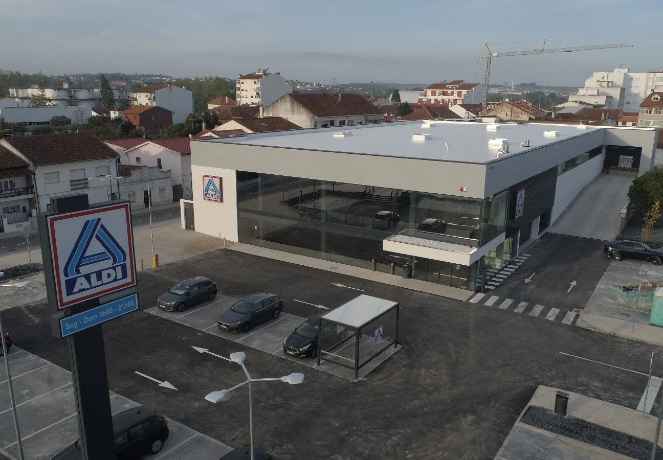 Aldi investe 4 milhões em nova loja de dois pisos na Mealhada