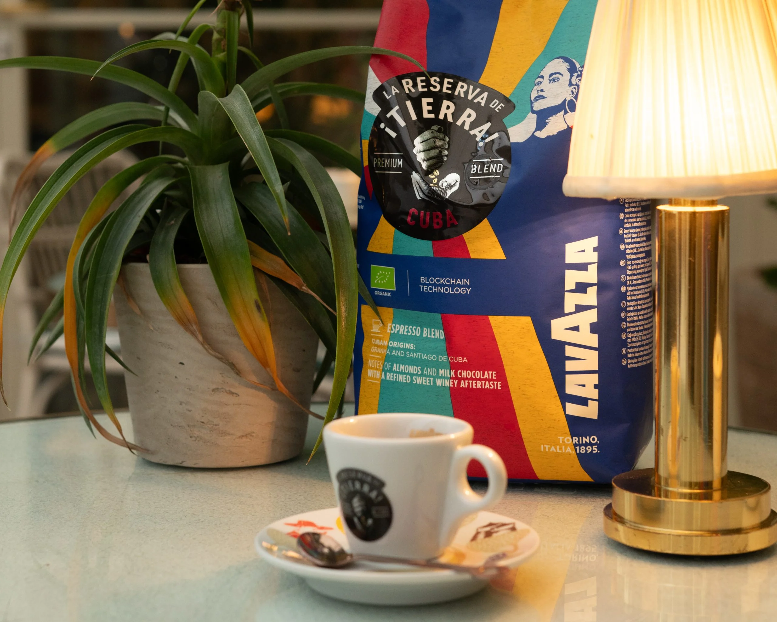 Lavazza apresenta novo café premium La Reserva de ¡Tierra! Cuba
