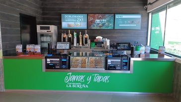 Restalia Sureña Jarras y Tapas