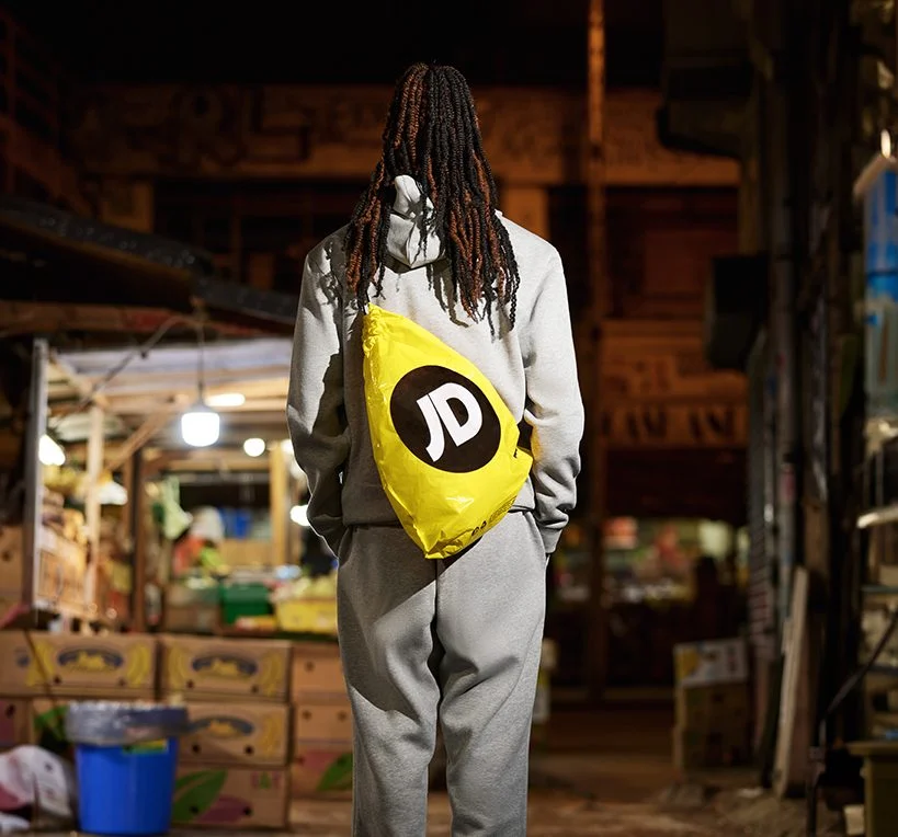 JD revela a campanha de Natal Forever Forward